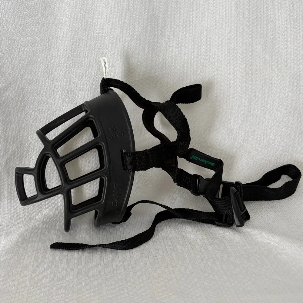 Baskerville Ultra Dog Muzzle Size 5 – Black – Excellent Condition (B145)✨